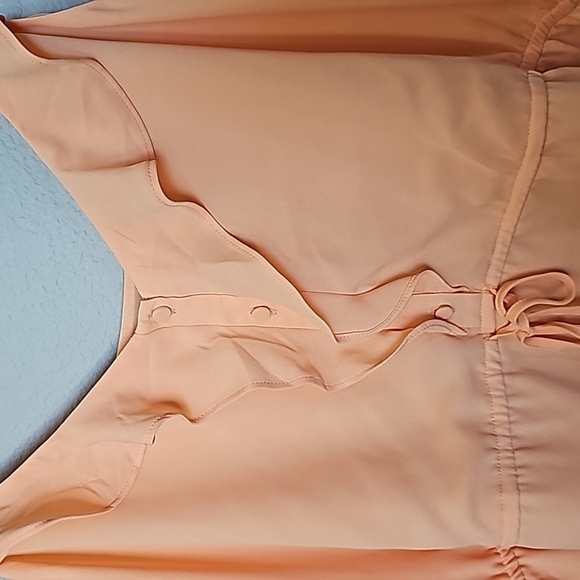 Express Romantic Flirty ruffle button front peplum cami XL - Picture 5 of 11